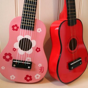 toy_guitars